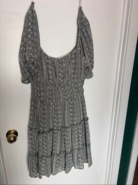 Boho square neck Tiered Puff Sleeve Dress - Gray Floral